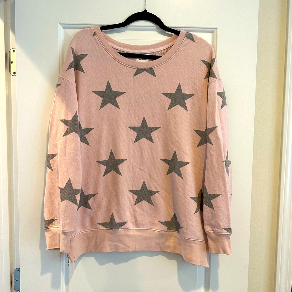 Sundry boyfriend/oversized crew neck star sweatshirt size 2